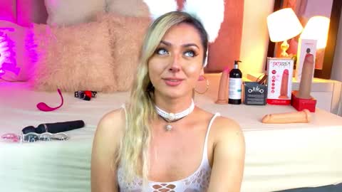 Snapshot of lunitadiva chatting on 02.02.26 lunitadiva online show from 02.02.26