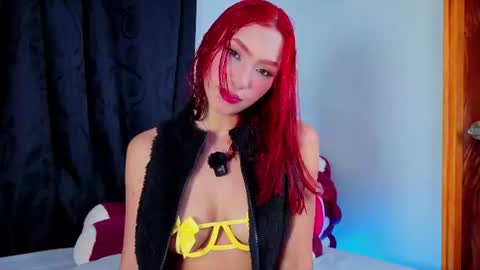 Snapshot of lunnablake chatting on 06.30.26 L U N N A online show from 06.30.26