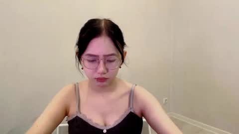 Roxie online show from 05.14.26