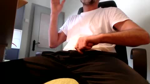 Snapshot of lure4beef chatting on 01.25.25 lure4beef online show from 01.25.25