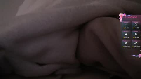 lusciouslipsxx online show from 04.27.26