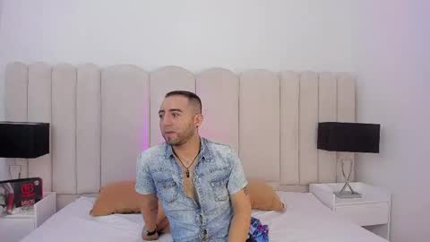 Lushian And Luna online show from 05.05.26