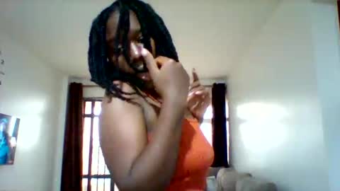 lushlola254 online show from 02.17.26