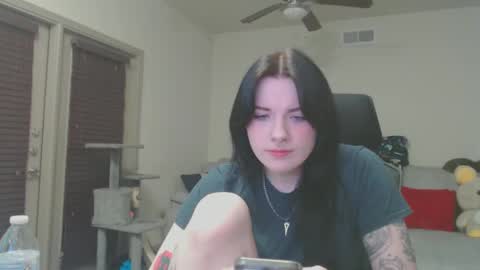 Snapshot of lustfullives chatting on 02.07.25 LustfulLives online show from 02.07.25