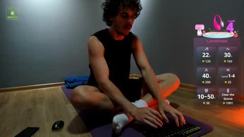 Snapshot of lustfullooking chatting on 10.12.25 lustfullooking online show from 10.12.25