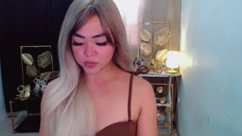 Trina online show from 04.29.26