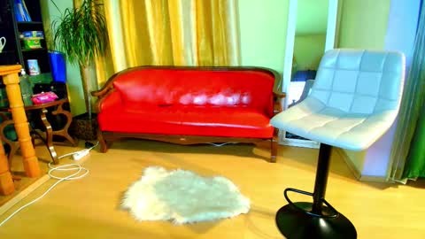 Deea And Chris online show from 09.29.25