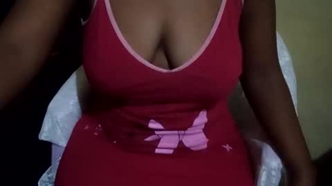 Snapshot of lustinshadows chatting on 01.10.26 Nessy online show from 01.10.26