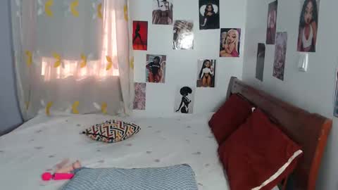 Snapshot of lusty_lana chatting on 11.21.25 lusty_lana online show from 11.21.25