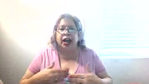 Snapshot of lustybustygal chatting on 10.29.25 lustyNbusty online show from 10.29.25