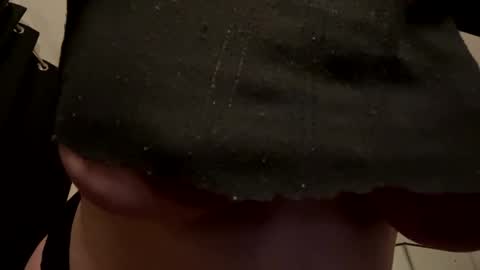 lustytits85 online show from 01.01.25