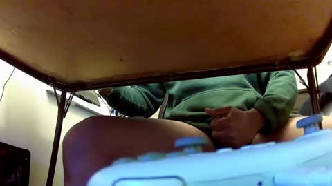 Snapshot of lustyvengeance chatting on 10.25.25 lustyvengeance online show from 10.25.25