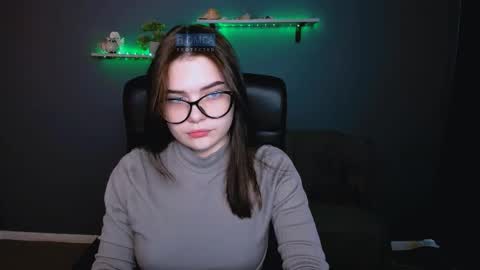 Snapshot of lusy_puff chatting on 12.02.24 lusy_puff online show from 12.02.24