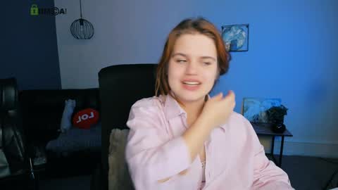 Snapshot of lusy_puff chatting on 01.16.25 lusy_puff online show from 01.16.25