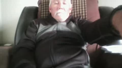 Snapshot of luv269er chatting on 11.21.25 luv269er online show from 11.21.25