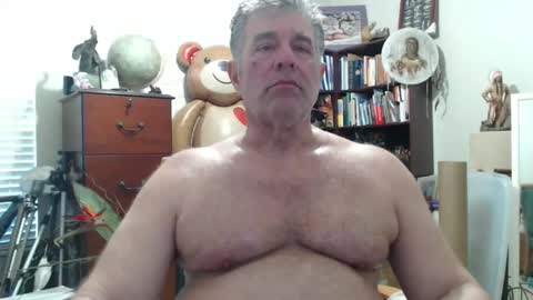 Snapshot of luv2bnakedallthetime chatting on 12.20.24 Tony online show from 12.20.24