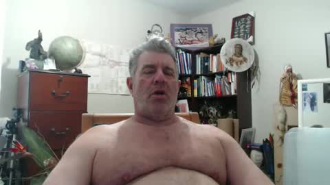 Snapshot of luv2bnakedallthetime chatting on 02.26.25 Tony online show from 02.26.25