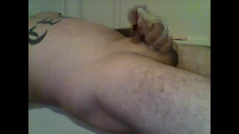 luv2stroke209 online show from 10.26.25