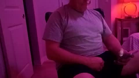 Luv2tokNstrok online show from 12.17.25