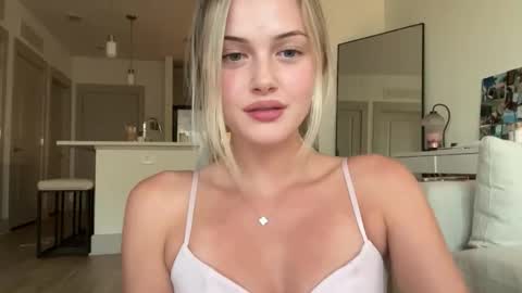 Aimee online show from 05.08.26