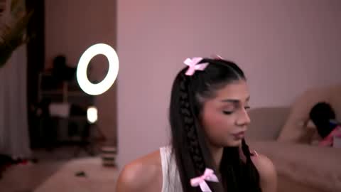 Caprice online show from 04.23.26