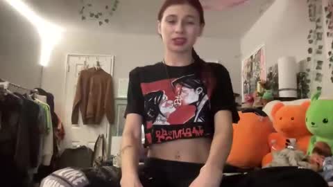 Snapshot of luvkoko chatting on 12.05.25 luvkoko online show from 12.05.25