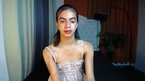 luvrr_trixie online show from 01.13.26