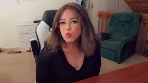 Britney online show from 09.28.25