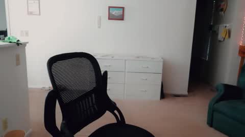 Britney online show from 12.21.25