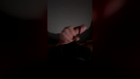 Snapshot of luvvcrippyredd chatting on 01.16.26 luvvcrippyredd online show from 01.16.26