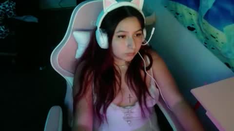 luvvespie online show from 11.25.25