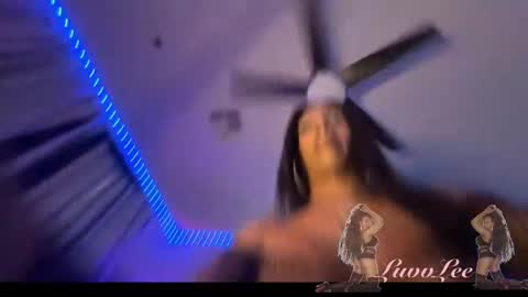 luvvlee online show from 09.28.25