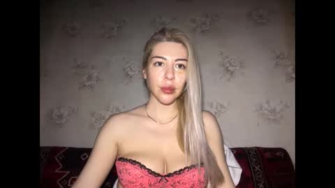 LuxSonyaStar online show from 05.19.26