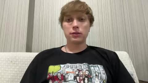 Snapshot of luxury_bob chatting on 01.06.26 luxury_bob online show from 01.06.26