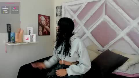 Lux online show from 03.21.26