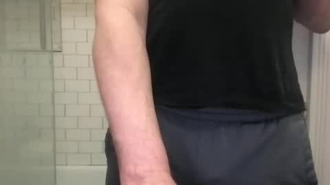 lvguynextdoor440656 online show from 04.22.26