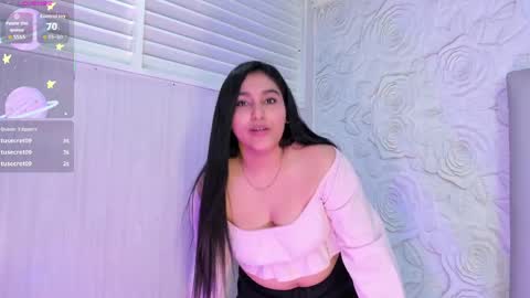 LYA DUBOIS  online show from 04.21.26