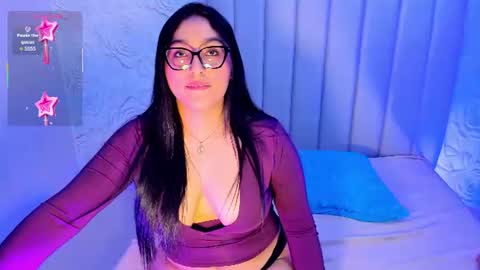 LYA DUBOIS  online show from 06.17.26
