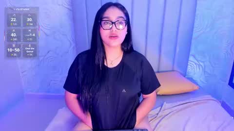 LYA DUBOIS  online show from 07.21.26