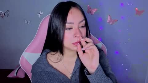 Snapshot of lya_levine chatting on 09.12.25 Lya online show from 09.12.25