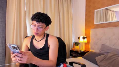 Lyan online show from 02.07.26