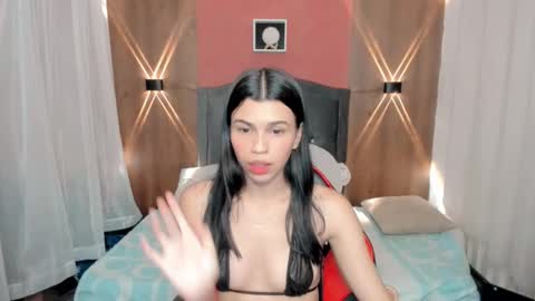 Snapshot of lyanamerry03 chatting on 02.05.25 lyanamerry03 online show from 02.05.25