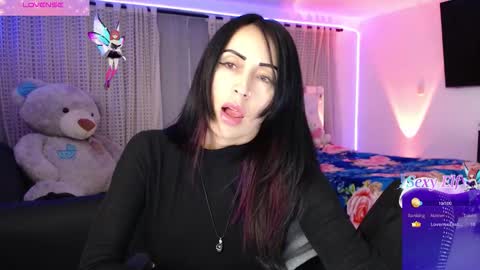 Lyann  online show from 02.22.26