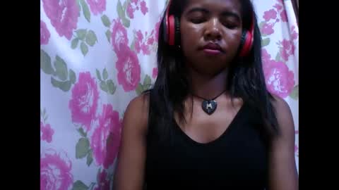 Lydiah online show from 10.21.25