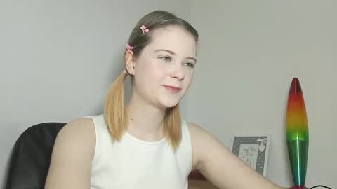 Lydia online show from 09.21.25