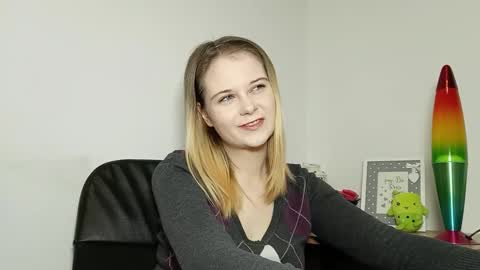 Lydia online show from 11.05.25