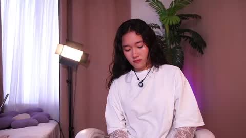 Lyhana Lee online show from 07.02.26