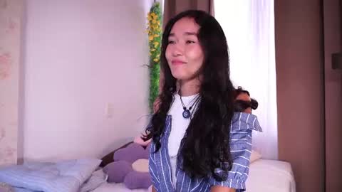 Lyhana Lee online show from 07.08.26