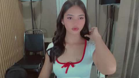 LYKA LOOPS online show from 05.17.26