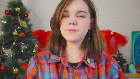 hi im Lyle online show from 12.20.24